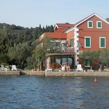 Apartments By The Sea Blace, Neretva Delta - Usce Neretve - 16068 Extérieur photo
