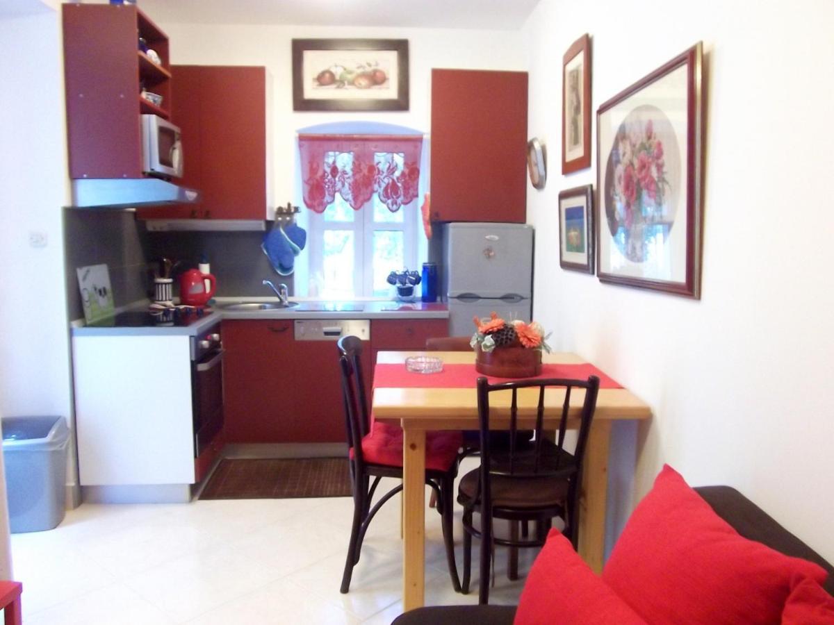 Apartments By The Sea Blace, Neretva Delta - Usce Neretve - 16068 Extérieur photo