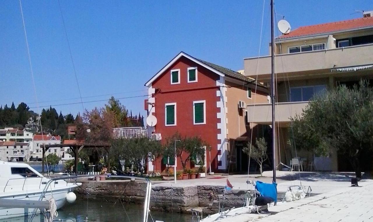 Apartments By The Sea Blace, Neretva Delta - Usce Neretve - 16068 Extérieur photo